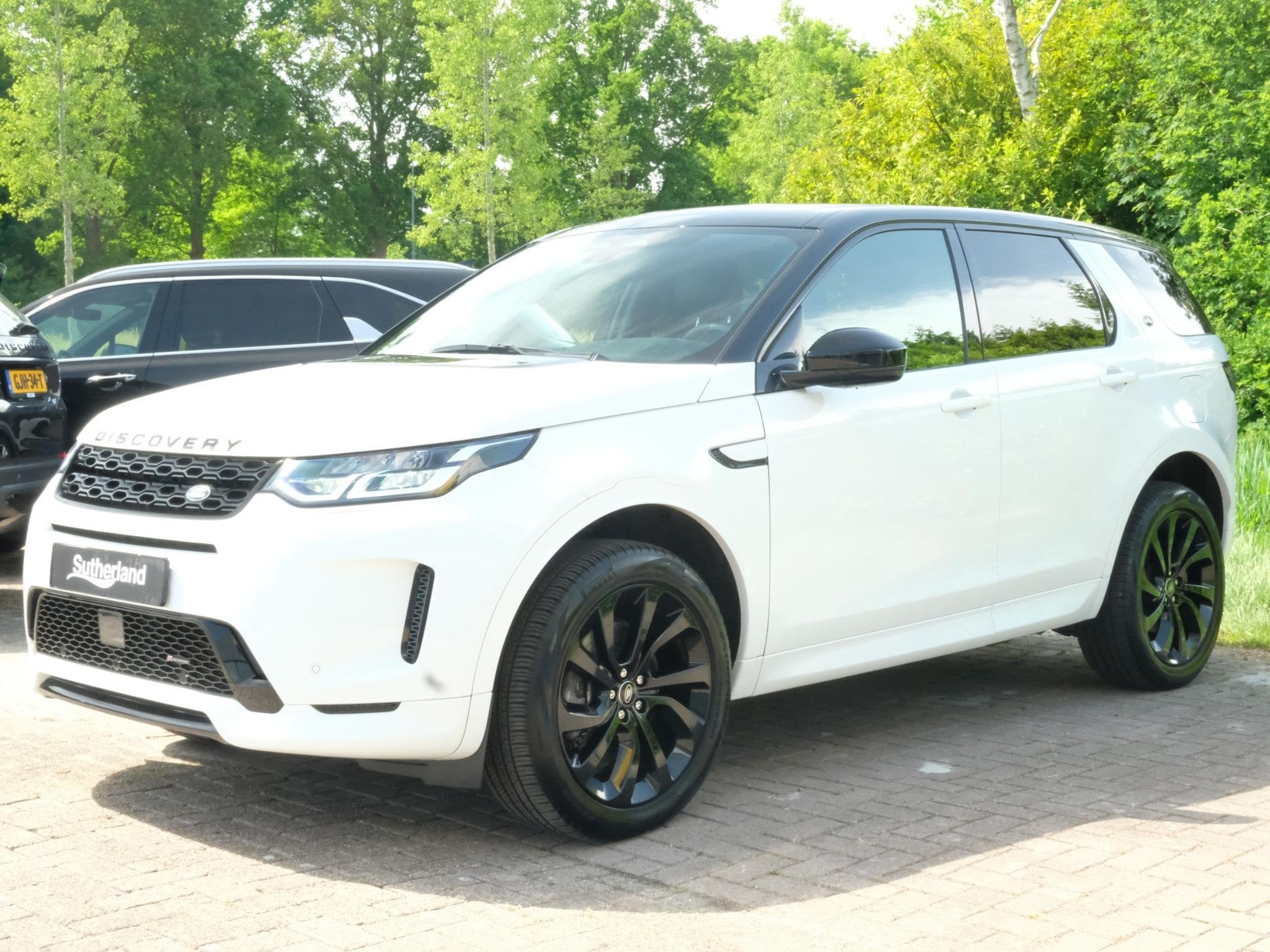 Land Rover Discovery Sport P300e 1.5 R-Dynamic S 310 PK | Ca, Auto's, Automaat, 309 pk, Gebruikt, 15 kWh