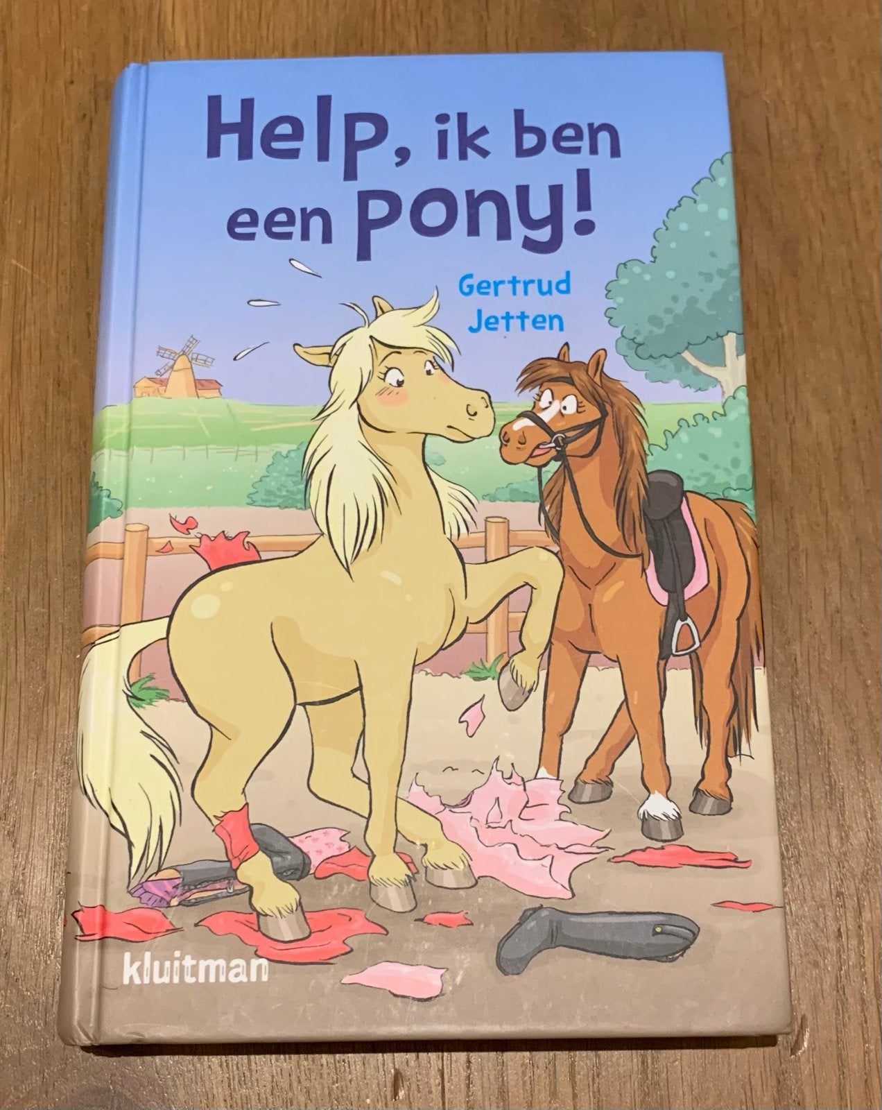 Help, ik ben een Pony! - Gertrud Jetten (Kluijtman), Ophalen of Verzenden, Zo goed als nieuw, Fictie algemeen