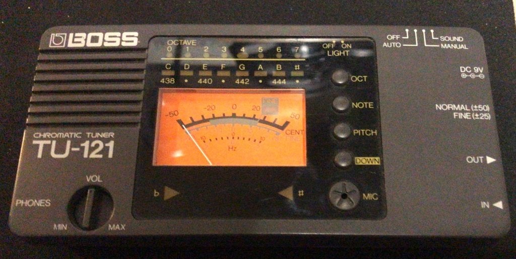 Boss TU121 Tuner+sound A-440.438Hz to 445Hz(Vintage1993), Ophalen of Verzenden, Volume