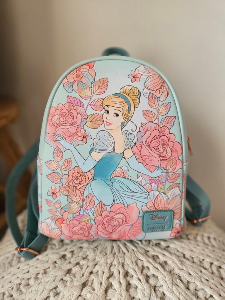 Disney Assepoester Loungefly Rugzak, Minder dan 30 cm, Disney of Dora, Ophalen of Verzenden, Minder dan 25 cm