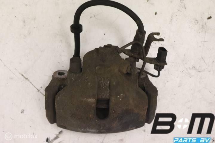 Remklauw RV (bijrijderskant) Audi A4 8E Sedan, Gebruikt