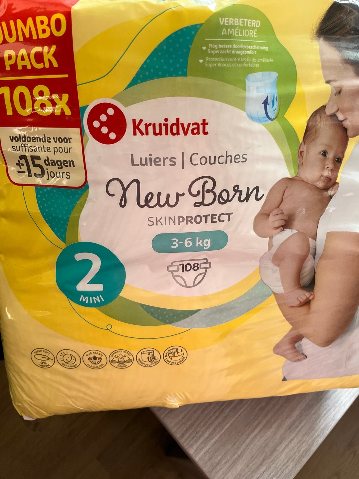 Kruidvat Luiers New Born Maat 2 (3-6 kg) - Jumbo Pack, Ophalen of Verzenden, Nieuw, Jongen of Meisje