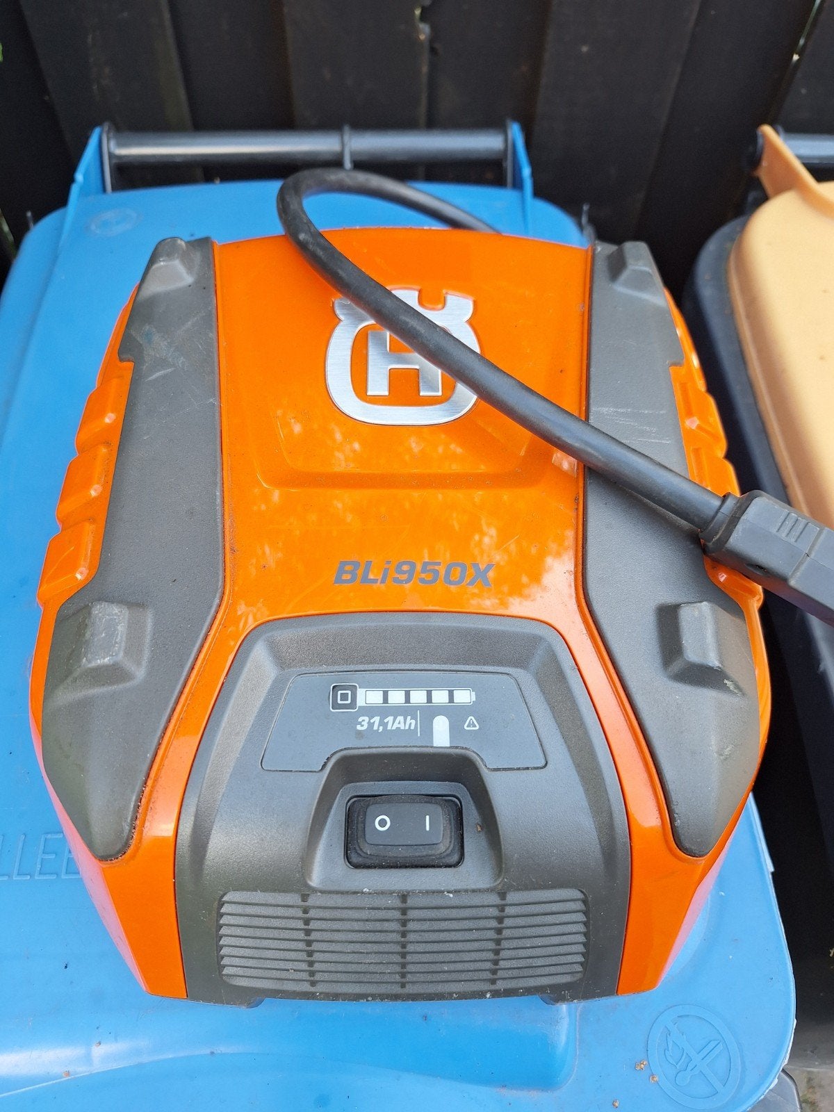 husqvarna BLi950x  rugaccu met storing, Ophalen of Verzenden, Accu