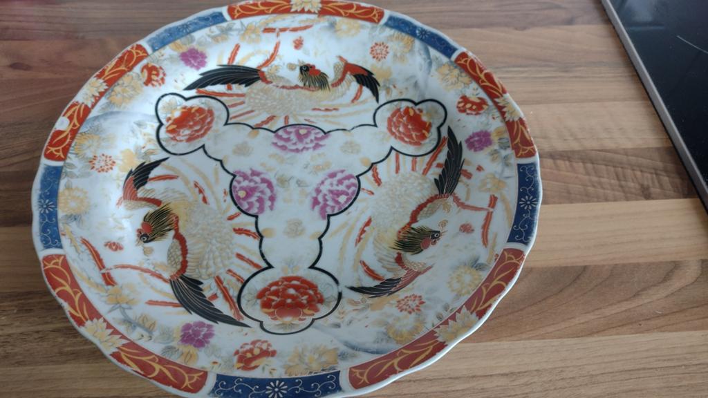 Antiek Japans Imari porseleinen bord met vogeldecoratie, Antiek en Kunst, Antiek | Porselein, Ophalen of Verzenden