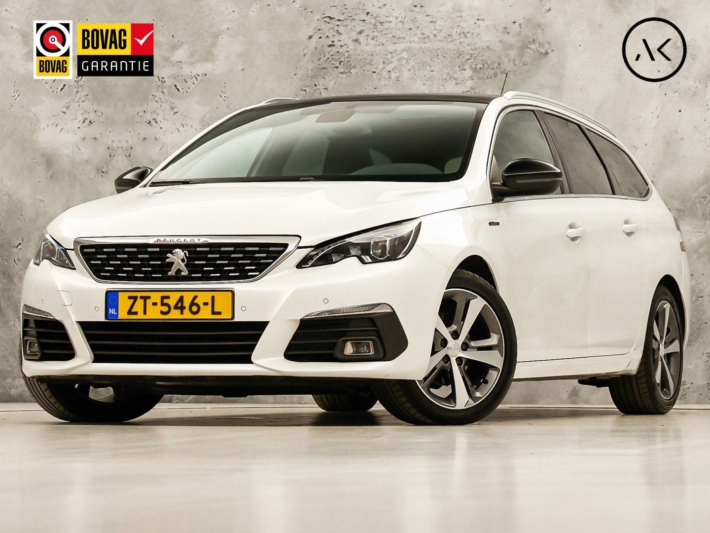 Peugeot 308 SW 1.2 PureTech GT-line Sport (GROOT NAVI, SPORT, Auto's, Voorwielaandrijving, 12 maanden, Gebruikt, 1199 cc