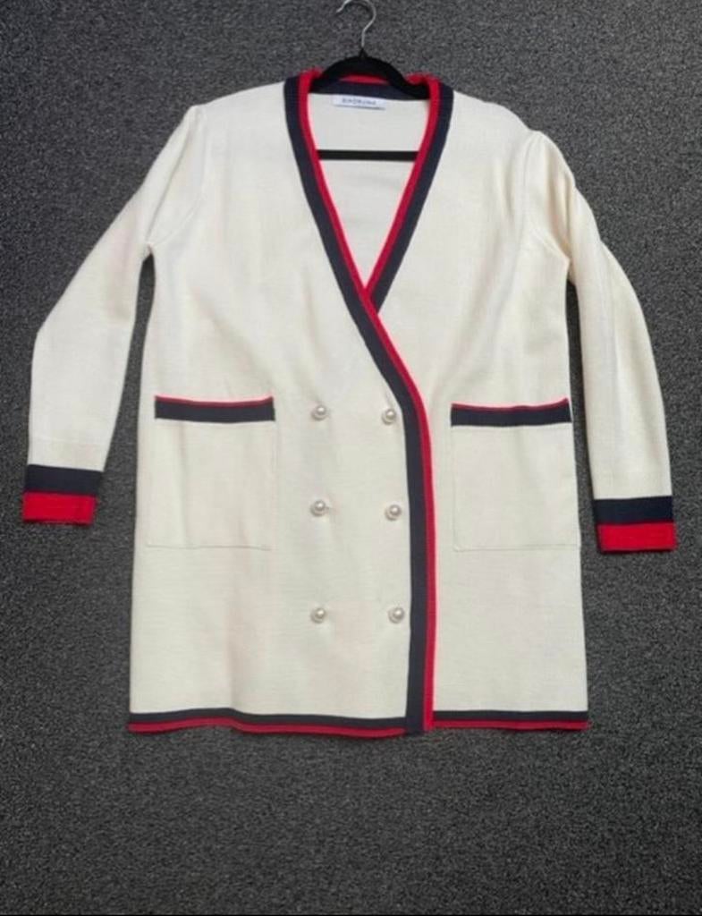 Nieuw creme vest met grote parel knopen maat M, Ophalen of Verzenden, Nieuw, Maat 38/40 (M), Overige kleuren