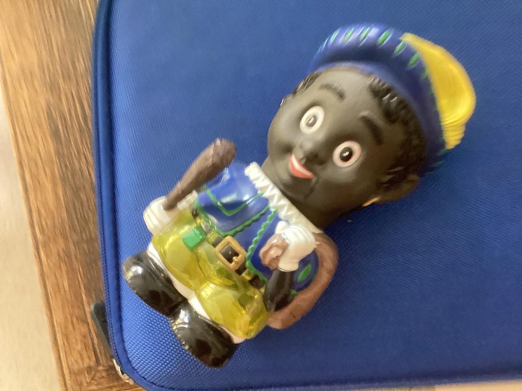 Zwarte Piet spaarpot // kunststof hoog 16 cm, Ophalen of Verzenden