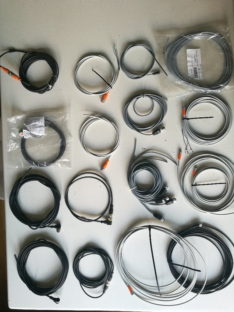 Diverse elektrische M12 kabels en snoeren - Nieuw en gebruik, Ophalen of Verzenden, Zo goed als nieuw, Overige merken, Kabel of Snoer