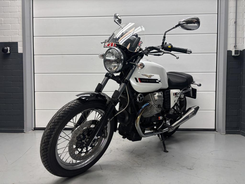 Moto Guzzi V7 CAFÉ CLASSIC (bj 2013), Motoren, Motoren | Moto Guzzi, Service@piaggio-vespa-rwn.de, Bedrijf, Overig, Minervum 7272
4817 ZM  BREDA