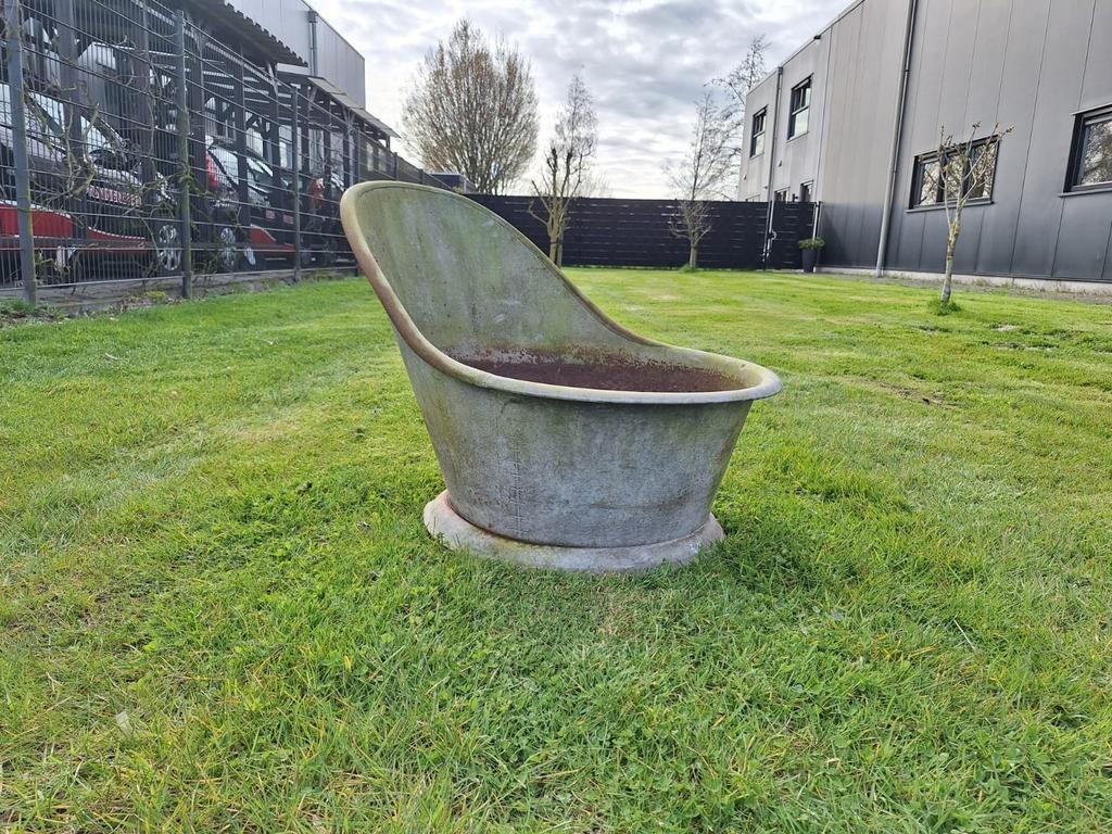 Oud zinken kinderbad leuk als ornament voor in de tuin, Ophalen, Gebruikt, Metaal, Abstract beeld