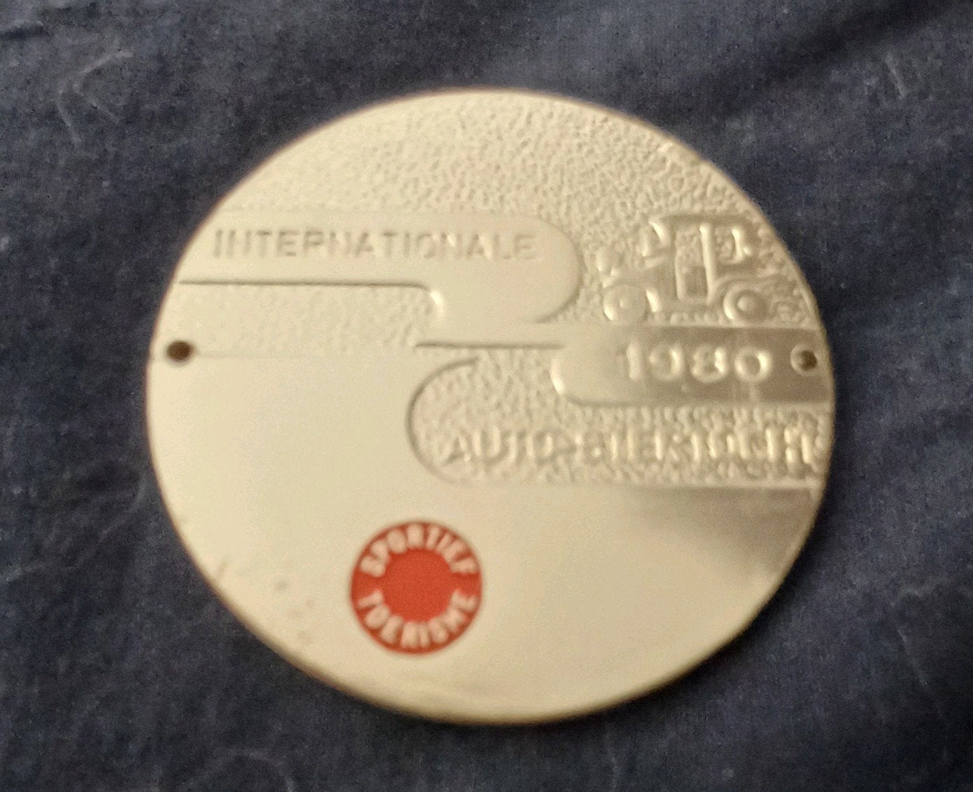 Vintage Internationale Auto-Stertocht Badge 1980, Ophalen of Verzenden, Gebruikt, Overige automerken