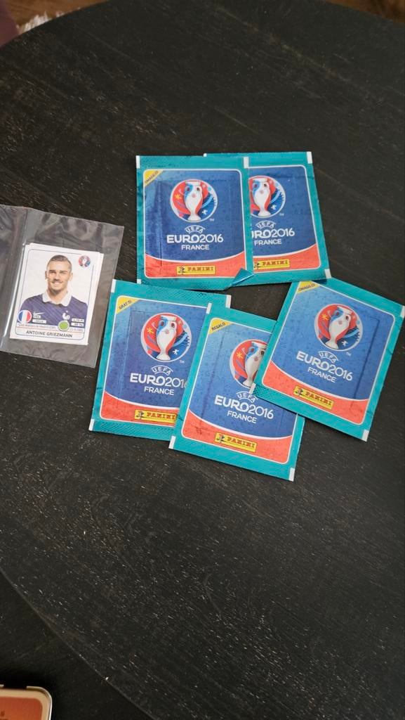 Panini voetbal plaatjes euro 2016 1 geopende pack 5 ongeopen, Verzamelen, Ophalen of Verzenden