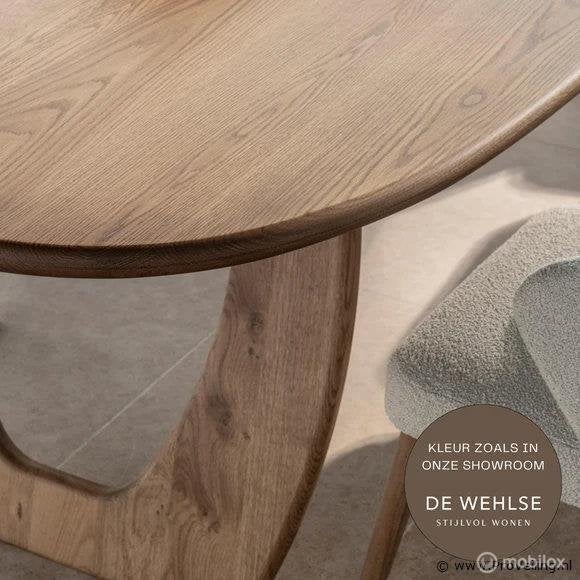 Online Veiling: Passe Partout Eettafel Bali high, Huis en Inrichting, Tafels | Eettafels