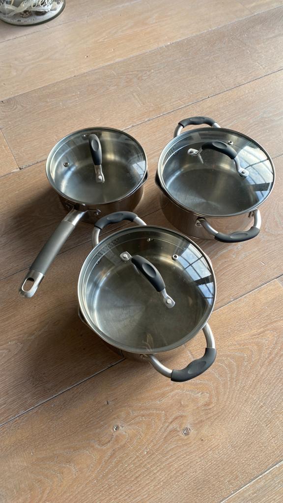 Tefal inductie pannen, Huis en Inrichting, Keuken | Potten en Pannen, Ophalen, Zo goed als nieuw, Rvs, Pannenset