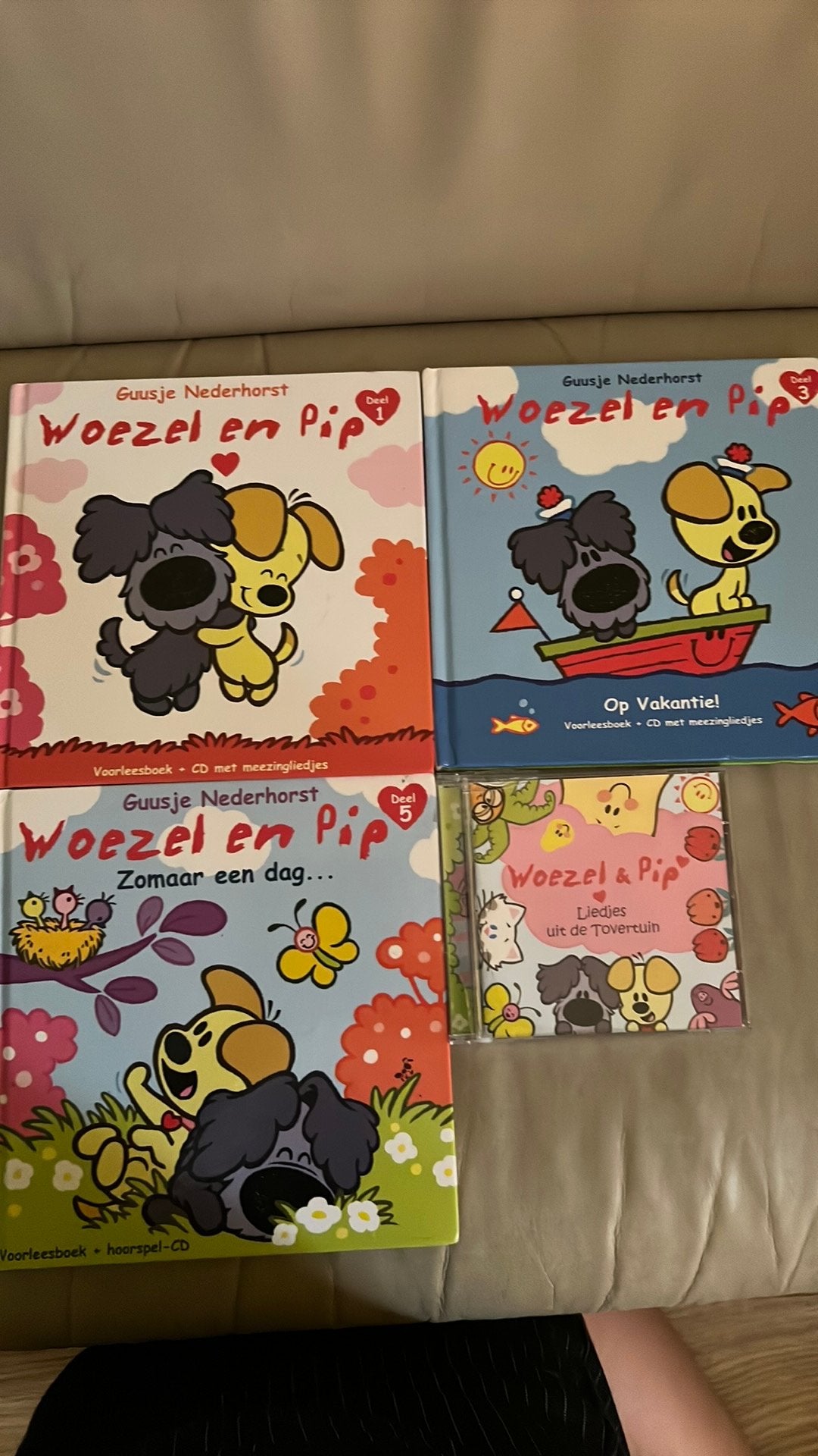 Woezel en pip, 3 boeken en liedjes uit de tovertuin.., Boeken, Ophalen of Verzenden, Gelezen, Fictie algemeen, Voorleesboek