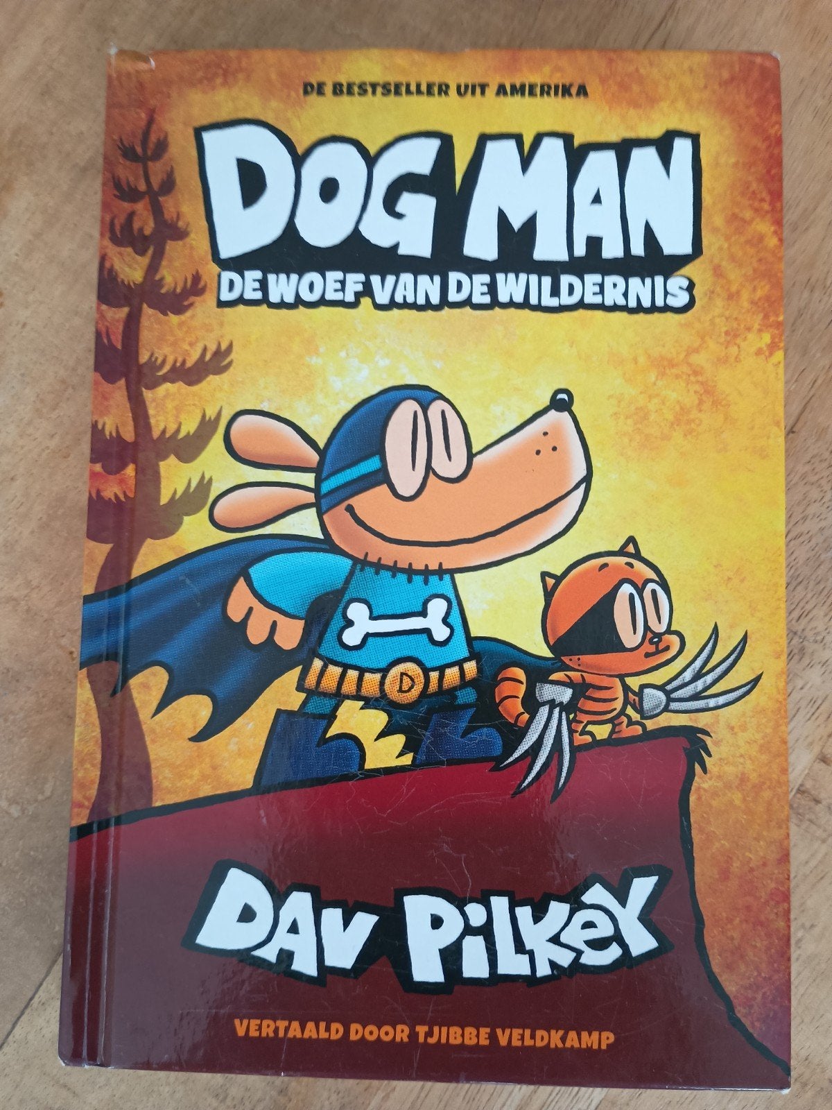 Dog Man: De Woef van de Wildernis - Dav Pilkey, Gelezen, Fictie algemeen, Ophalen of Verzenden, Dav Pilkey