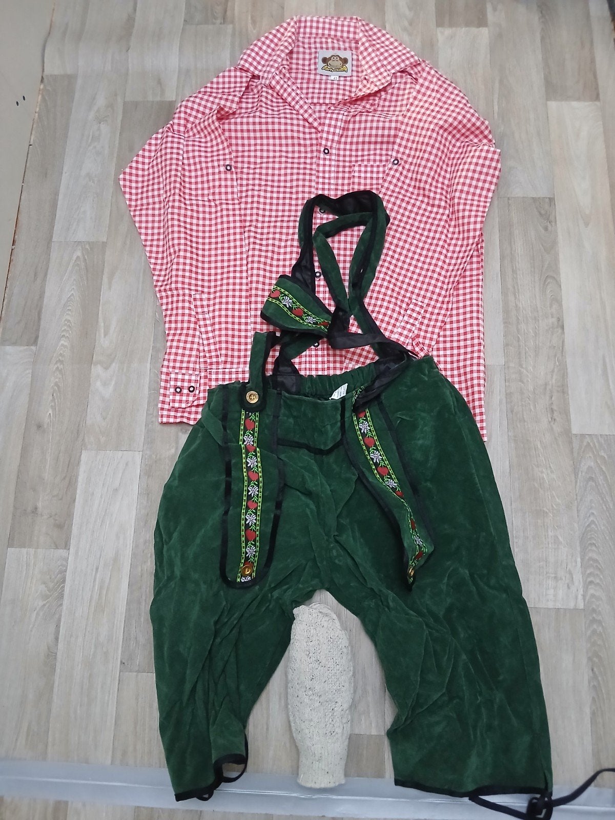 Oktoberfest kostuum - Lederhose en geruit overhemd, Kleding | Heren, Ophalen of Verzenden