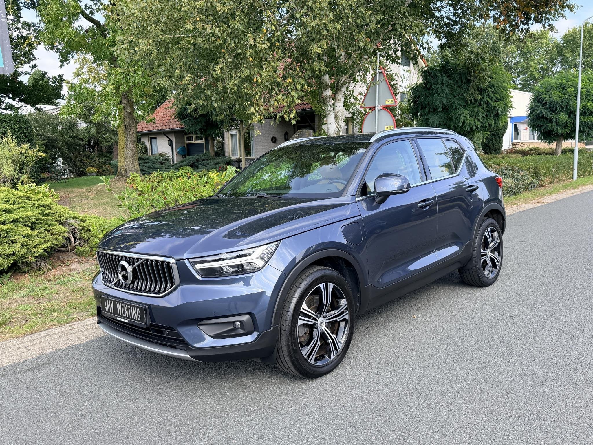 Volvo XC40 1.5 T4 211PK Recharge Inscription•Leder•Trekh, Gebruikt, Euro 6, 1712 kg, Bedrijf
