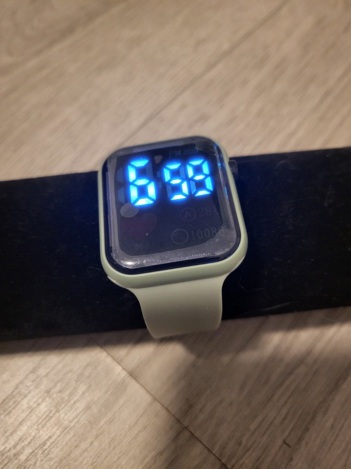 Nieuw Smartwatch met Hartslagmeter en Stappenteller, Ophalen of Verzenden, Stappen, Nieuw, Groen
