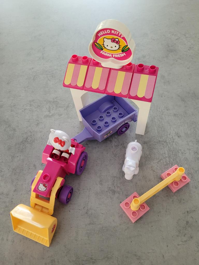 Hello Kitty Farm Fresh speelset met tractor en kar, Ophalen of Verzenden, Gebruikt, Overige merken