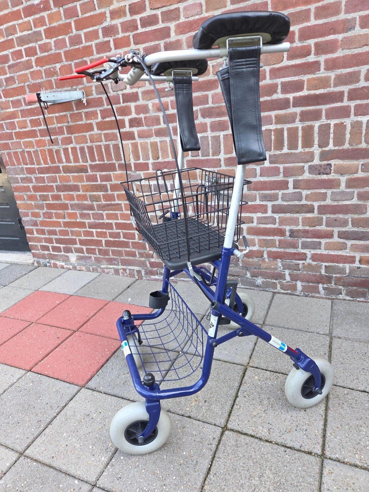 Rollator met armschalen in hoogte verstelbaar, Ophalen, Zo goed als nieuw