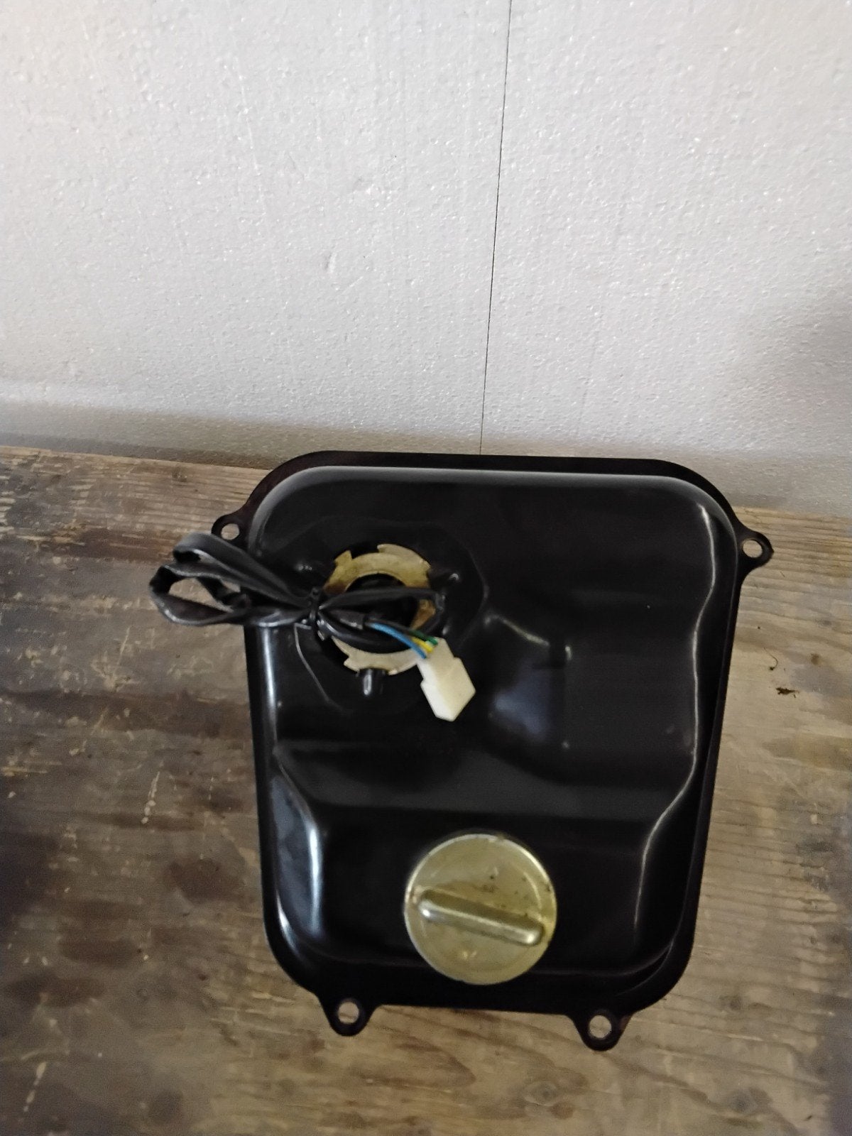 Benzine tank met vacuumkraan en vlotter. Diverse scooters!, Ophalen, Tank, Overige merken