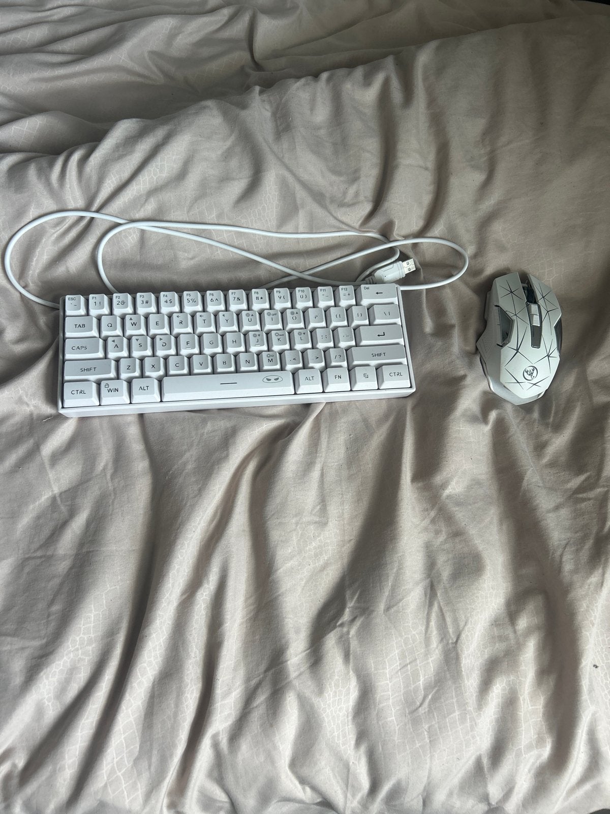 Gaming toetsenbord en muis, Muis, Gaming muis, Ophalen of Verzenden, Zo goed als nieuw