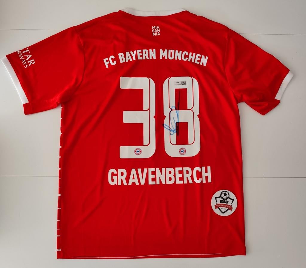 Gesigneerd Gravenberch Bayern München shirt., Verzamelen, Buitenlandse clubs, Shirt, Verzenden, .