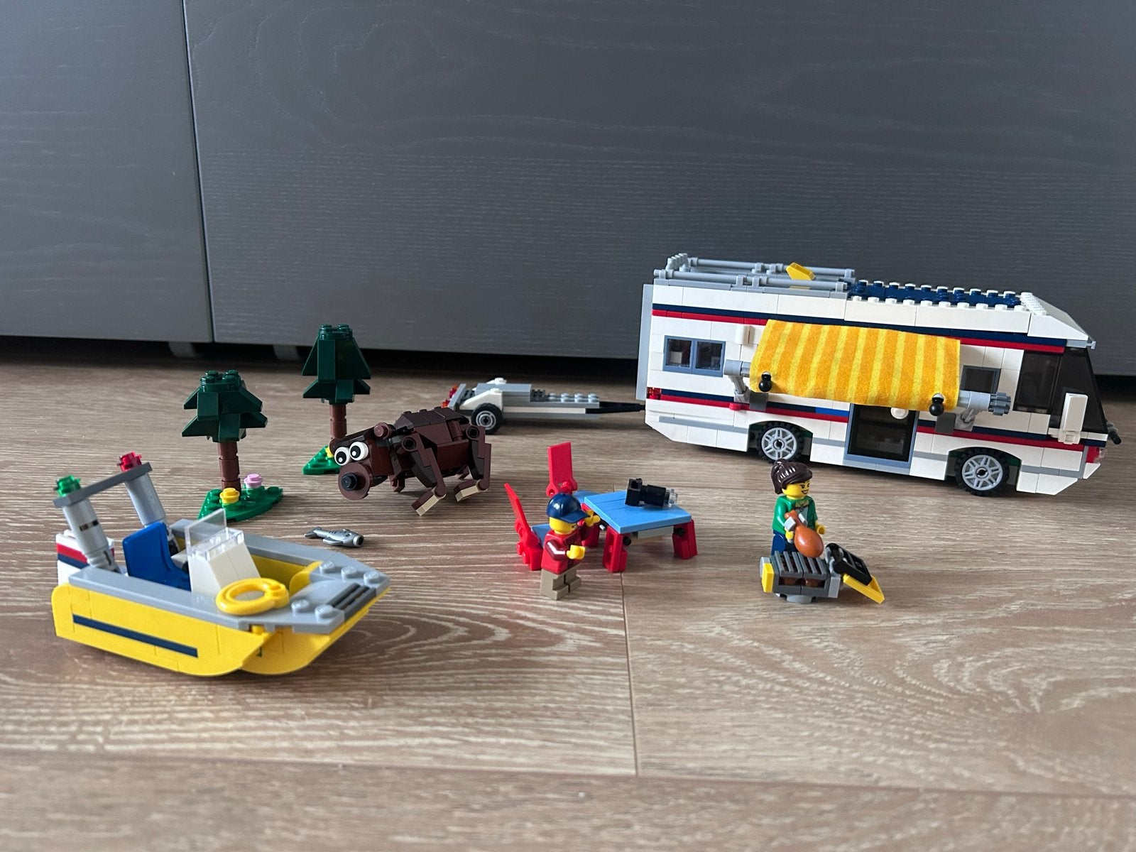 LEGO Creator 31052 Vakantie Camper met boot, Ophalen, Zo goed als nieuw