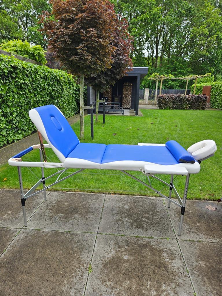 Te koop massage tafel incl hoofd en armsteunen, Ophalen, Gebruikt, Massagetafel