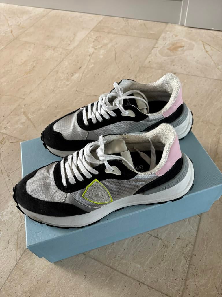 Philippe model dames schoenen maat 39, Ophalen of Verzenden, Zo goed als nieuw, Sneakers of Gympen