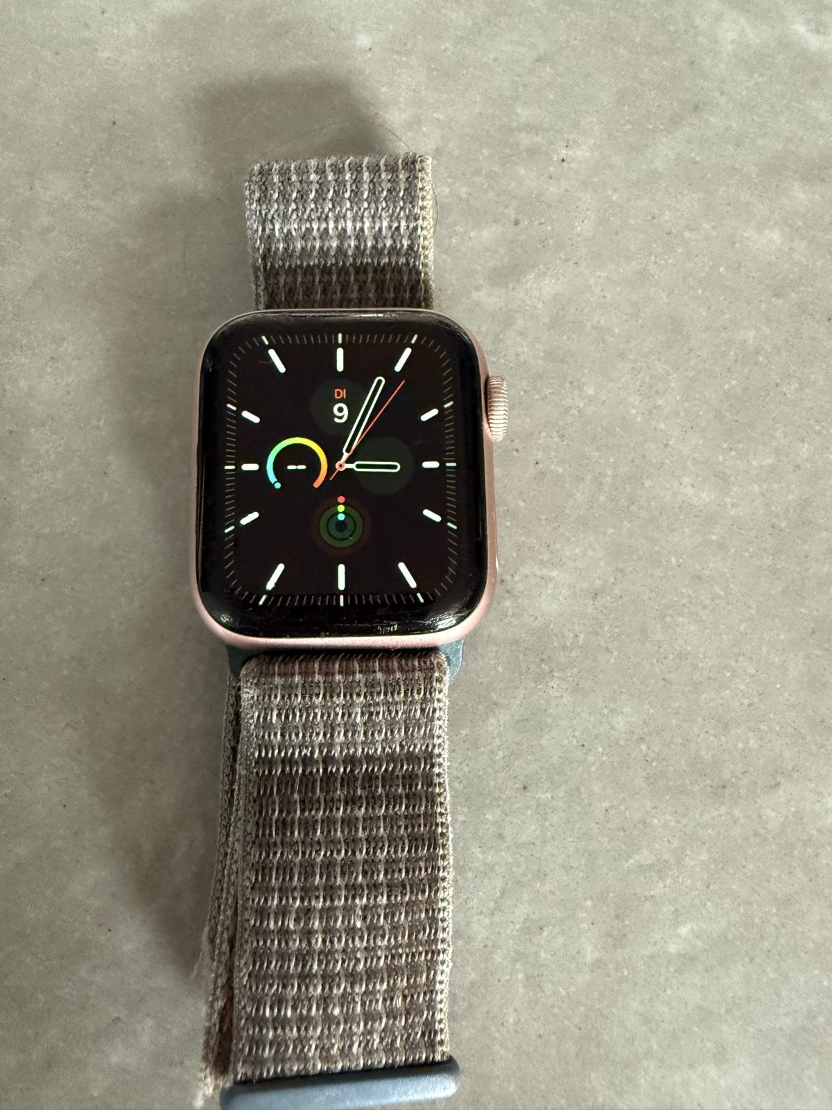 Apple Watch Series 6 (GPS) 44mm Roségoud, IOS, Ophalen of Verzenden, Afstand, Gebruikt
