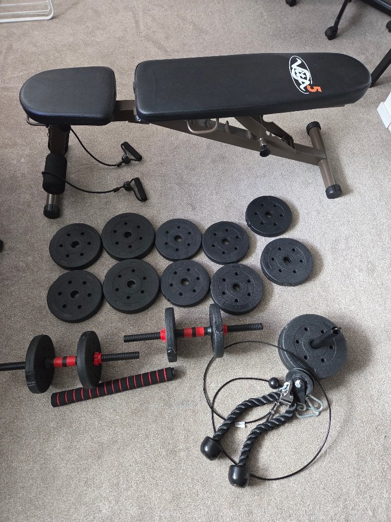 Fitness bankje met gewichten etc, Sport en Fitness, Ophalen, Zo goed als nieuw, Fitnessbank