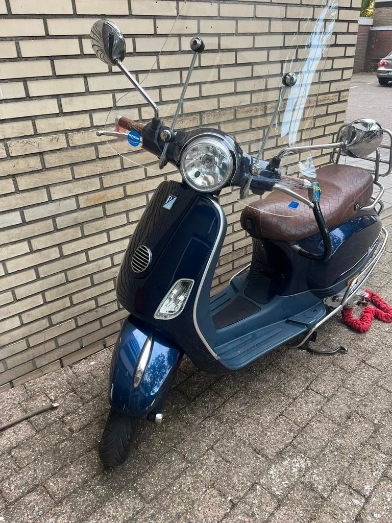 Vespa LX rijklaar, Fietsen en Brommers, Scooters | Vespa, Ophalen, Gebruikt, Maximaal 45 km/u, Benzine