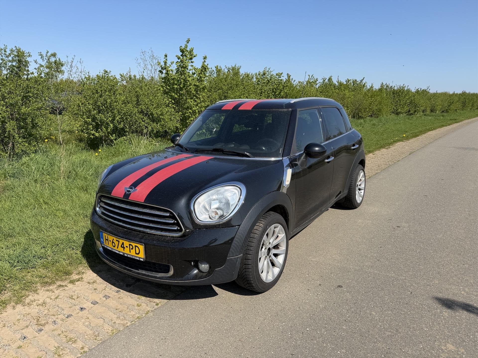 Mini Countryman 1.6D ONE 82KW, Auto's, Voorwielaandrijving, Euro 5, Stof, Gebruikt