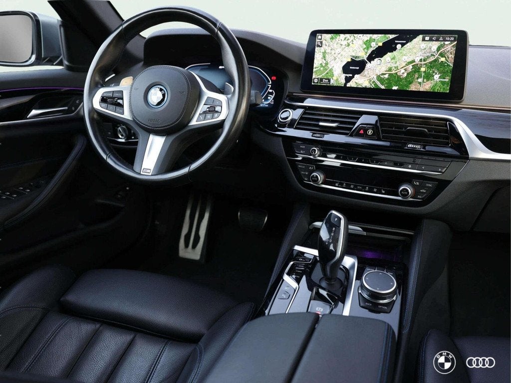 BMW 530E M SPORT / PANODAK / LEDER / STOELVW / CARPLAY / 18", Auto's, 1998 cc, Achterwielaandrijving, 4 cilinders, Met garantie (alle)