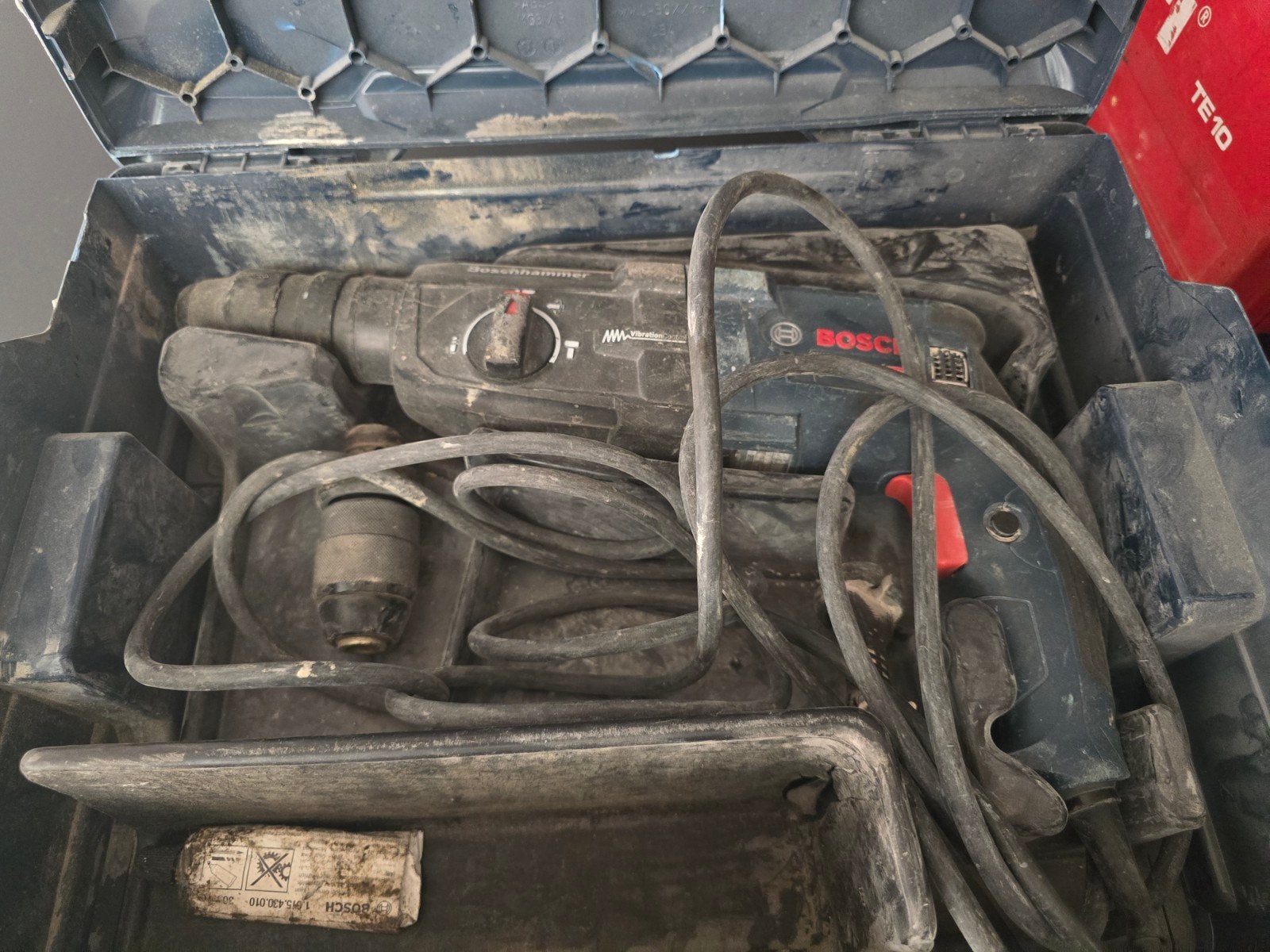 Bosch Professional GBH 2-28 F - Defect, niet getes, Verzenden, Gebruikt, Boor- en/of Breekhamer