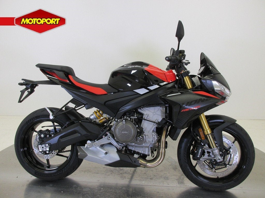 Aprilia TUONO 660 FACTORY (bj 2025), Bas@piaggio.nl, Piaggio Benelux bv., Bedrijf, Minervum 7272
4817 ZM  Breda, NL