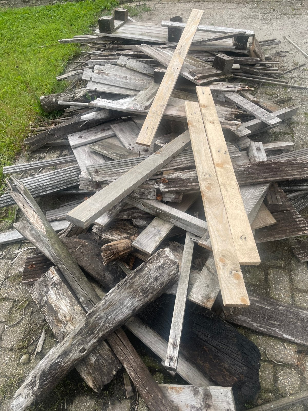 Gratis brandhout/stookhout, Minder dan 3 m³, Ophalen