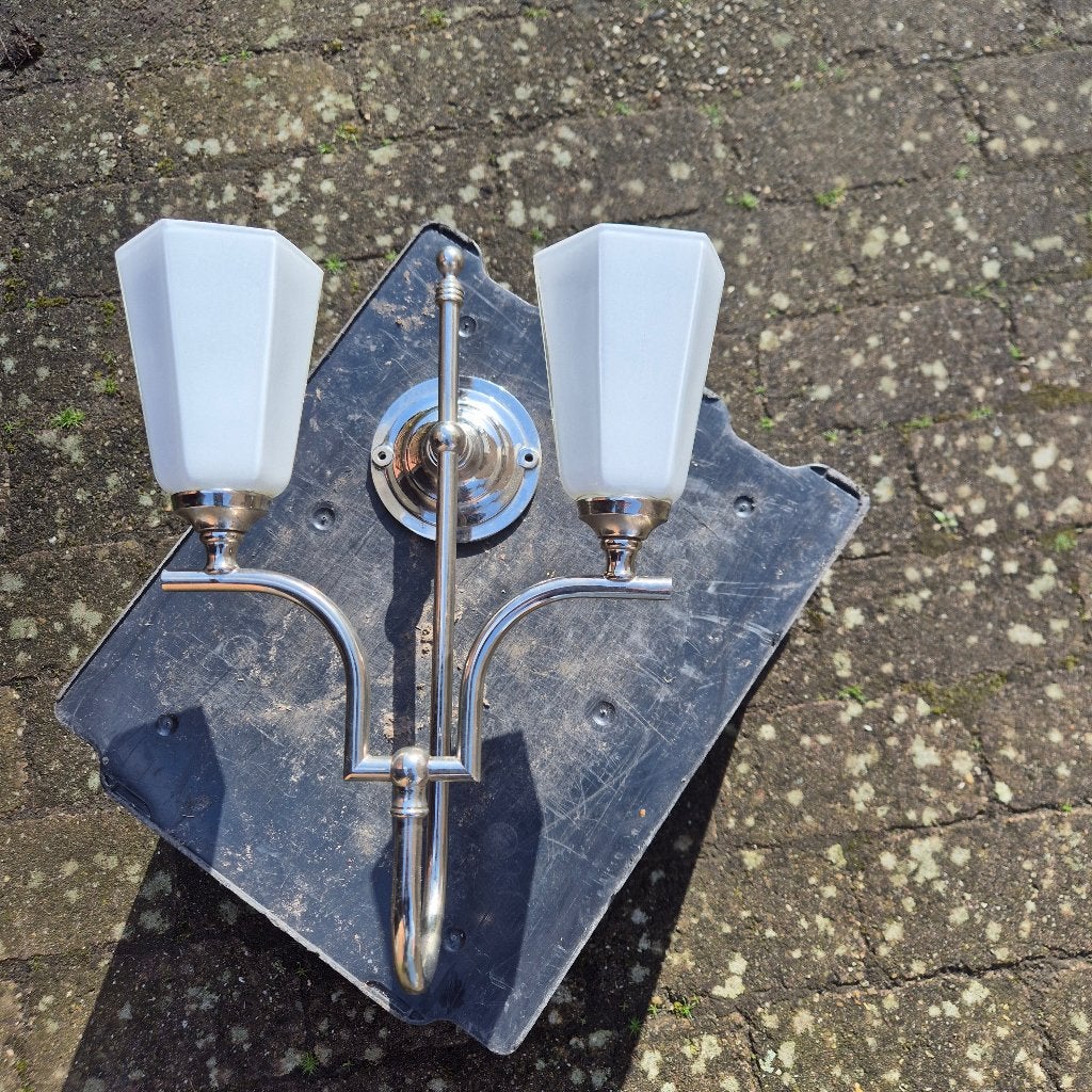 2 prachtige art deco (badkamer) lampen 37cm hoog 26 breed, Ophalen, Glas
