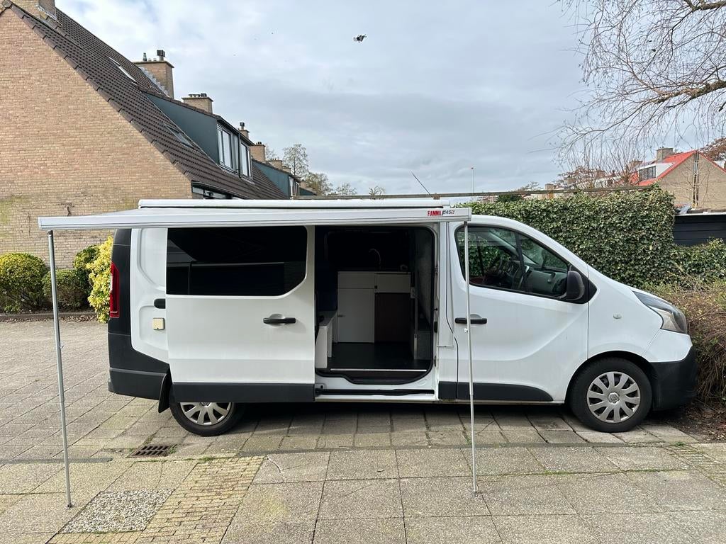 Renault Trafic Buscamper 2014 L2H1 - Klaar voor vakantie, Overige merken, Chemisch toilet, Tot en met 2, 7 tot 12 maanden geleden