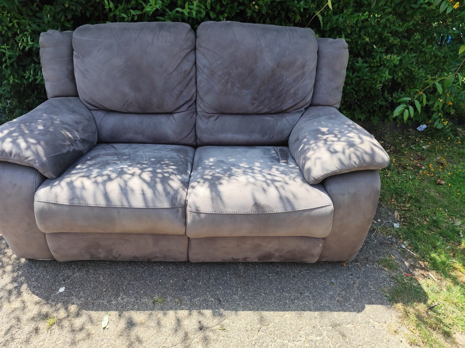 Nieuwe 2 Zits lederlook bank, Huis en Inrichting, Banken | Bankstellen, Ophalen of Verzenden, Nieuw, 75 tot 100 cm