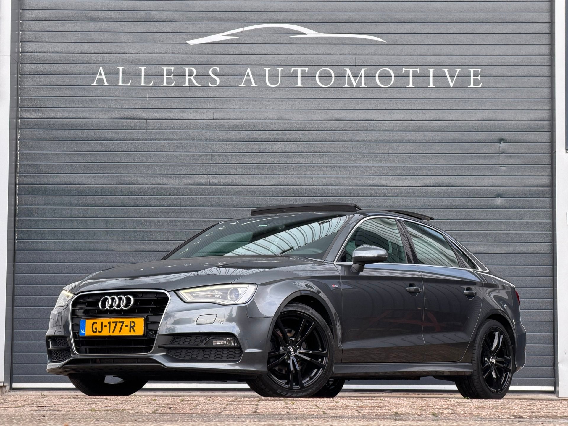 Audi A3 Limousine 1.4 TFSI CoD Ambition Pro S-Line|PANORAMAD, Gebruikt, 4 cilinders, 150 pk, Leder en Stof