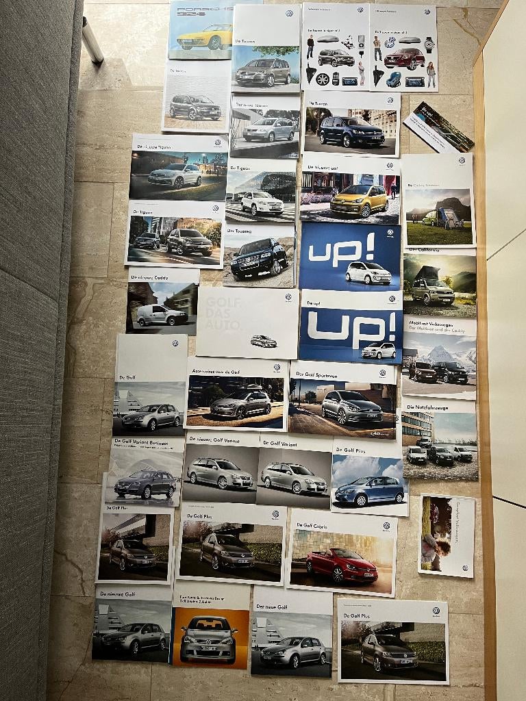 85 stuks Diverse Volkswagen autofolders, Ophalen of Verzenden, Zo goed als nieuw, Volkswagen