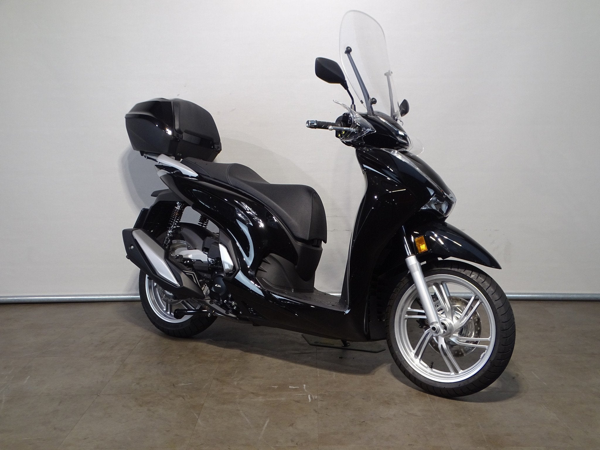 Honda SH350i SH 350 I ABS, Scooter, Bedrijf, 12 t/m 35 kW