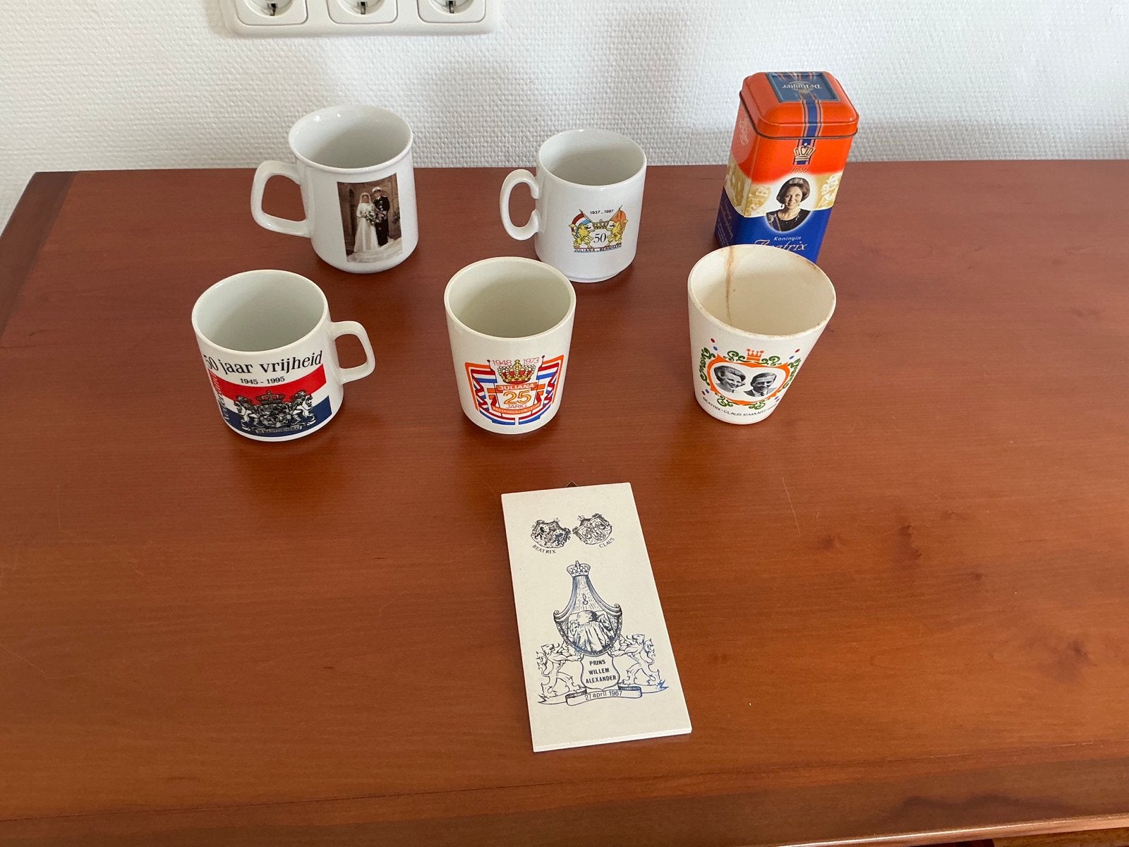 Koninklijk Huis Speciale Uitgaven - Servies en Blik, Verzamelen, Koninklijk Huis en Royalty, Ophalen of Verzenden, Gebruikt, Nederland