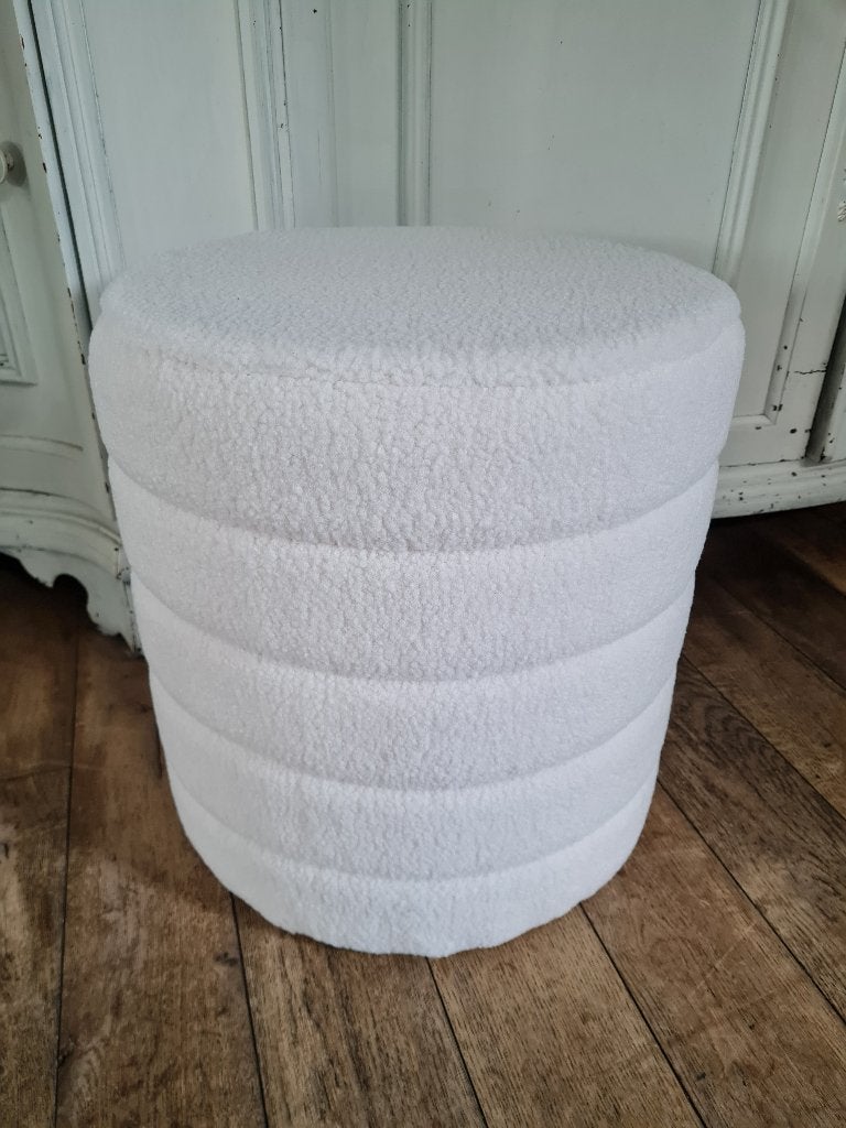 Nieuwe poef Teddy stof merk Clayre & Eef