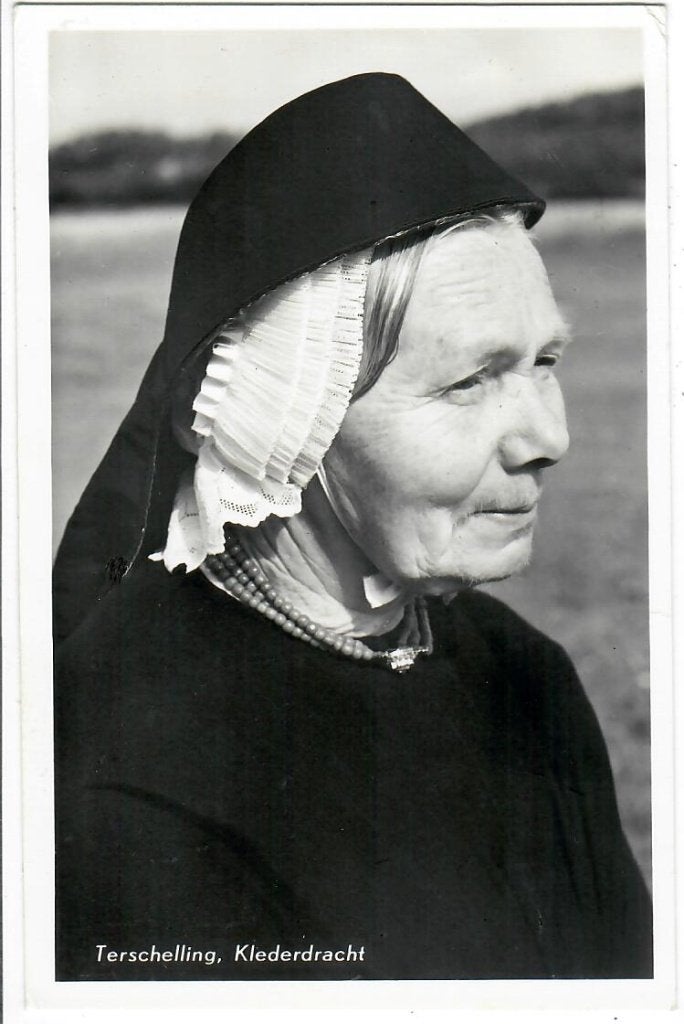 Terschelling - Klederdracht, Verzenden, 1960 tot 1980, Gelopen, Waddeneilanden