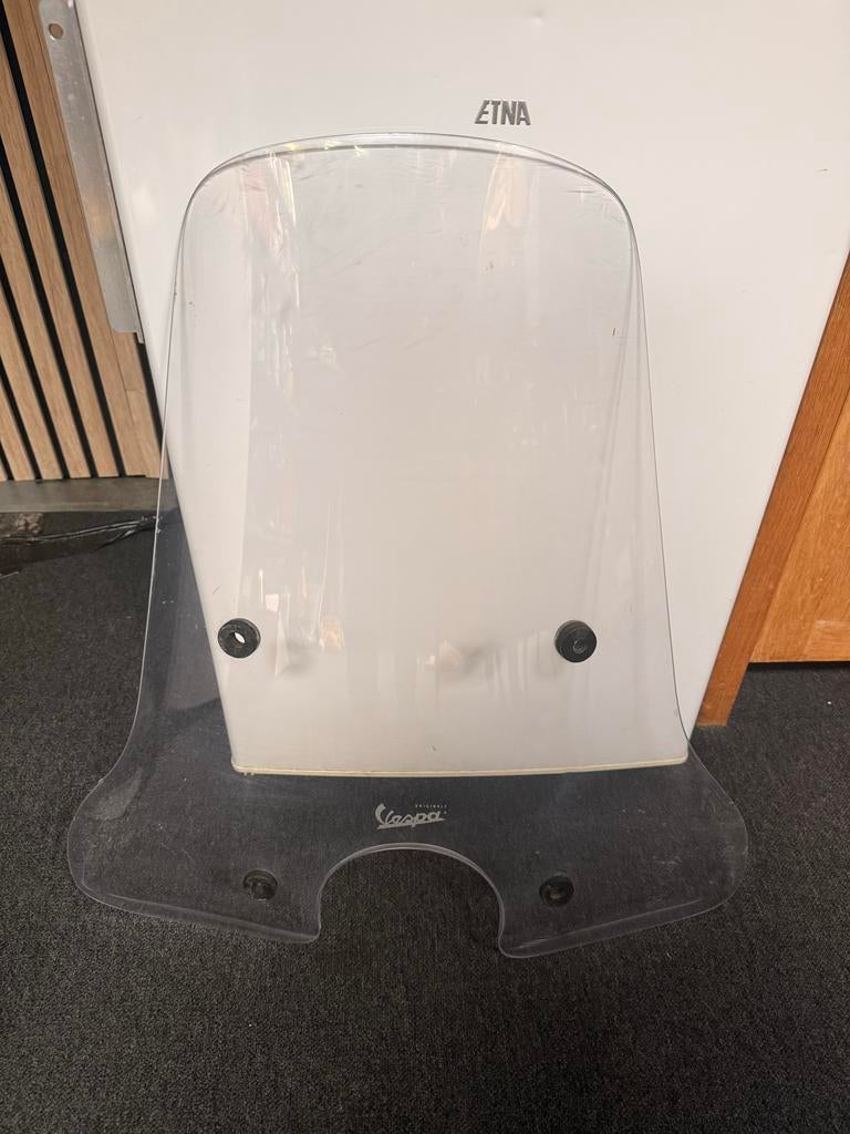 Vespa voorscherm - Windscherm voor scooter, Ophalen of Verzenden, Zo goed als nieuw
