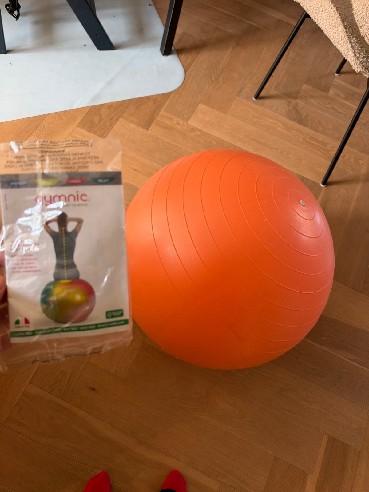 Pilates bal 65 cm, Ophalen of Verzenden, Zo goed als nieuw
